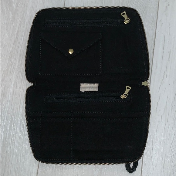 Wristlet - Picture 2 of 3